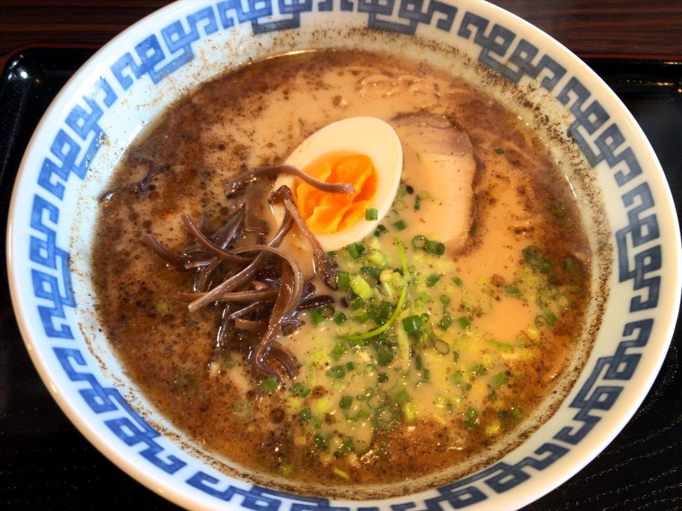 裏メニュー】 にんにく焼豚味噌ラーメン 【健軍竹とんぼ】 |