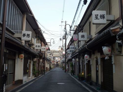 鯛よし百番と飛田新地｜建築マップ 大阪府