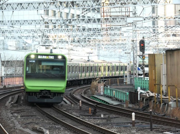 ６万円台で住める!? 新橋駅まで電車で30分以内「家賃相場が安い駅」ランキング | サライ.jp｜小学館の雑誌『サライ』公式サイト