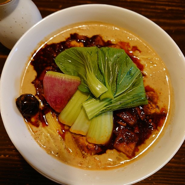 こんなにも中毒性の高いラーメンがあったとは…！新潟「龍馬軒」の本格四川担担麺と激辛汁なし麻婆麺がやみつきになってグルメ新規開拓ができない - ぐるなび  みんなのごはん