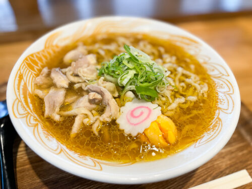 ヒカキンが作ったカップラーメンだよ！セブンで昨日から再販でひろきが食べたいらしい🤣（笑）