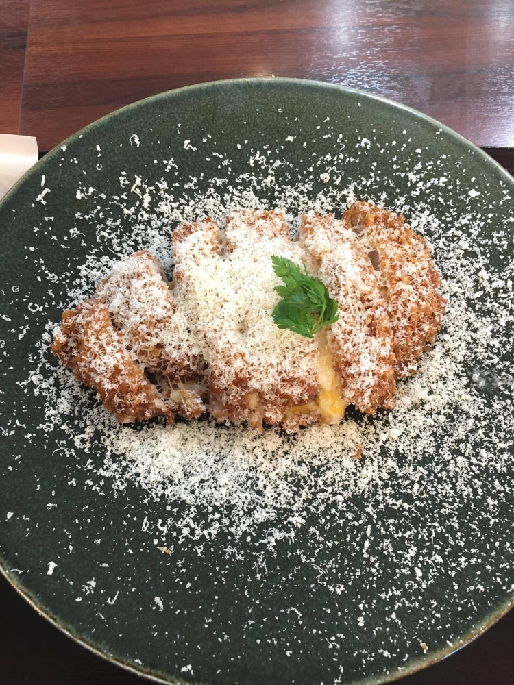 むかとも | 【とんかつレボリューション】 美味しかったので、再来店しました！ 今回は、ヘレとんかつ定食です