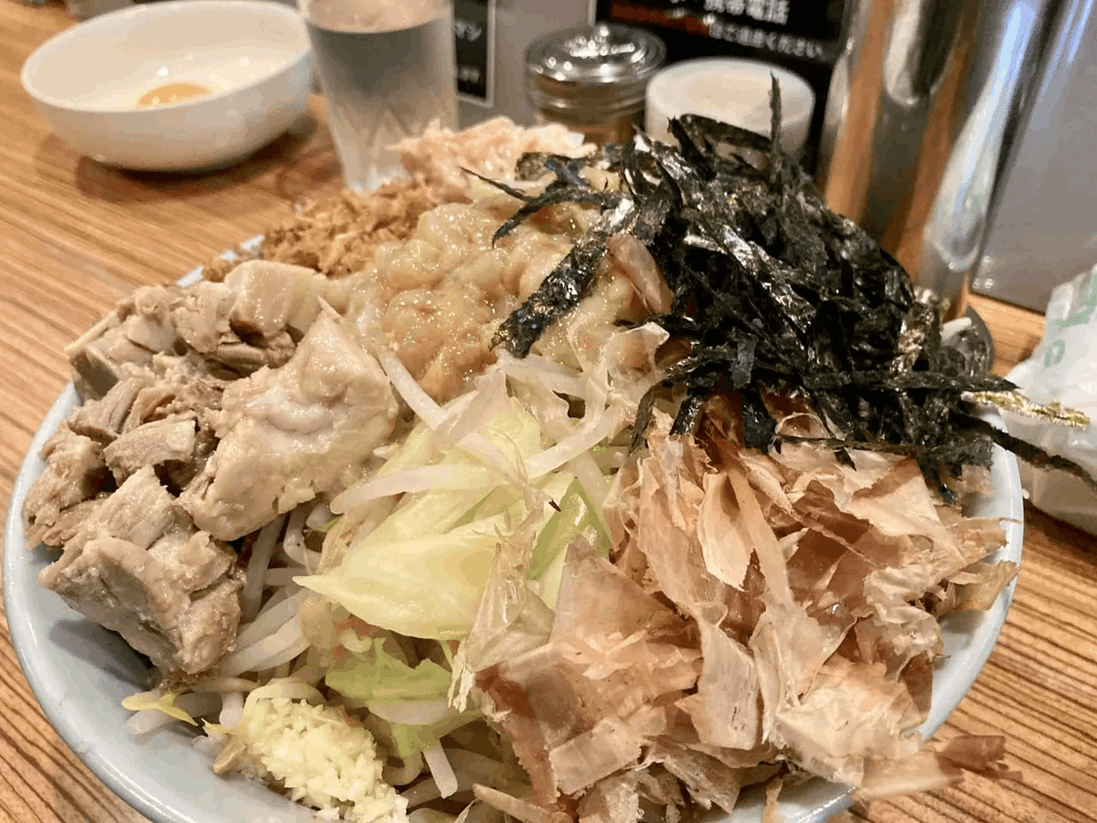 愛媛食べ歩き】濃いラーメンおじさん(松山) (@ramen_ojisan_japan) • Threads,