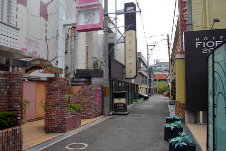 京阪) 京橋駅 |