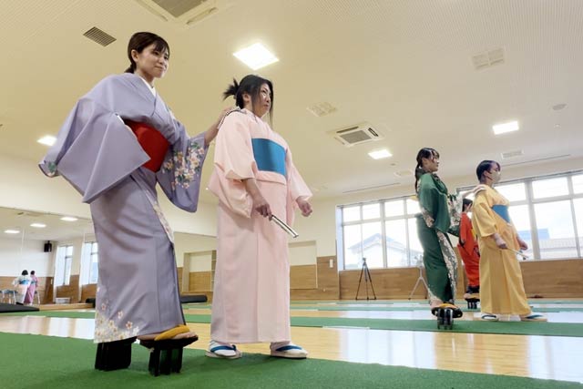 日本三大遊郭】江戸「吉原」・京都「島原」・もう1カ所は？歴史や現在の様子も紹介 | TABIZINE～人生に旅心を～