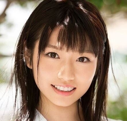 顔ザーメンまみれになっても可愛いAV女優の小坂七香さん | お宝エログ幕府