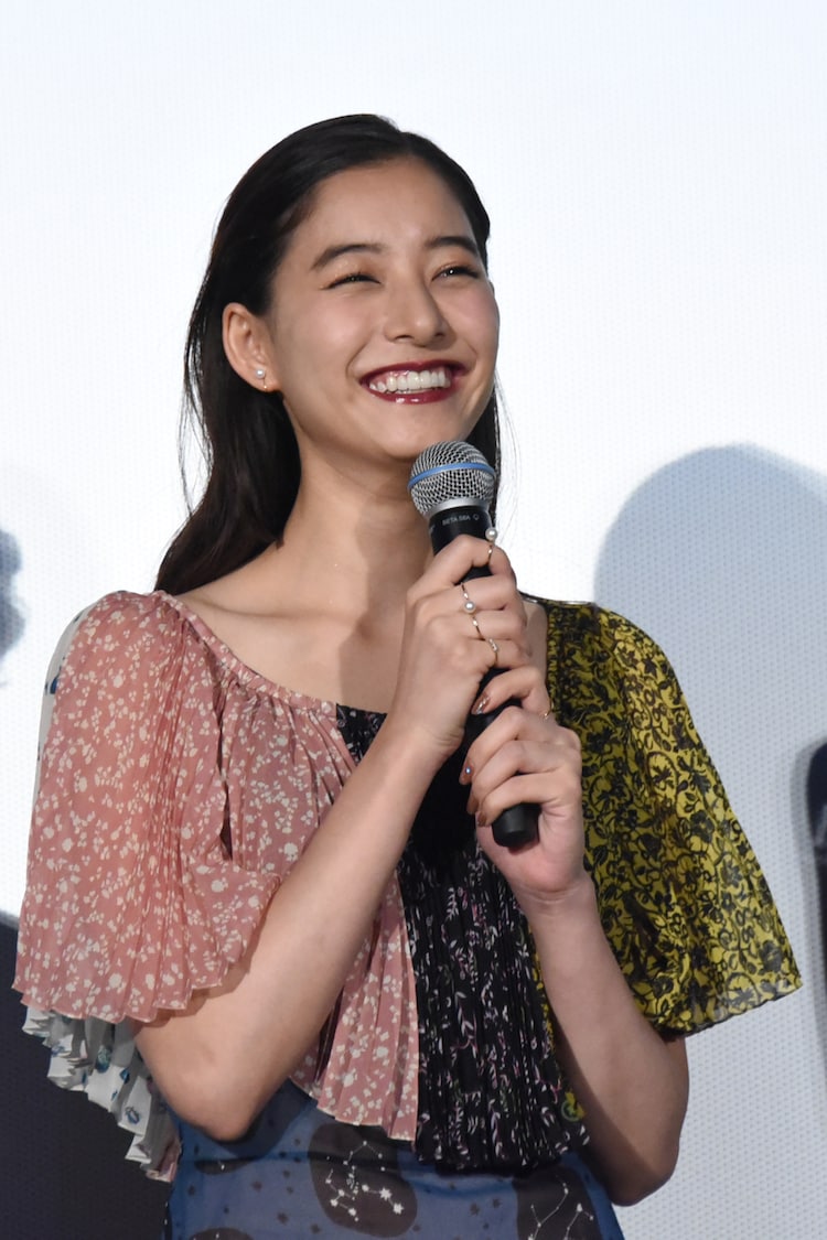 画像・写真 新木優子＆佐久間由衣、“キラキラ美女”再会2SHOTに称賛の声「2人ともかわいい!!」(4/8) |