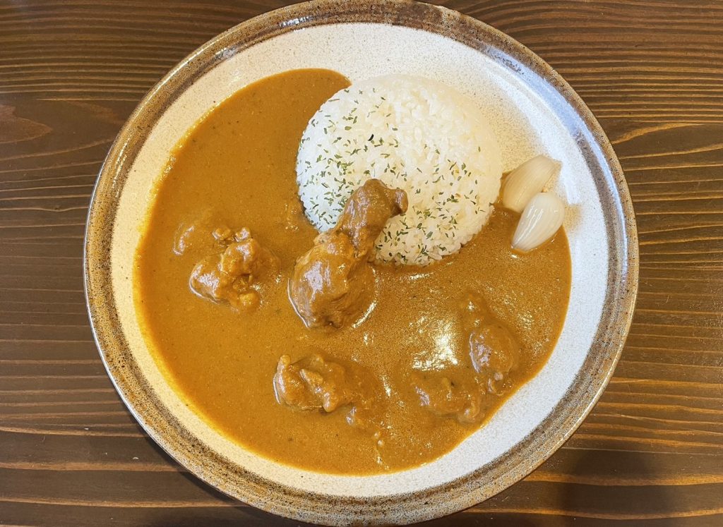 デリカリカフェ】観光名所・倉吉白壁土蔵群にオープンしたカレー店！地元食材で作るスパイスカレー｜倉吉市 |  na-na（ナーナ）｜鳥取・島根のグルメ、おでかけ、暮らしのWEBマガジン