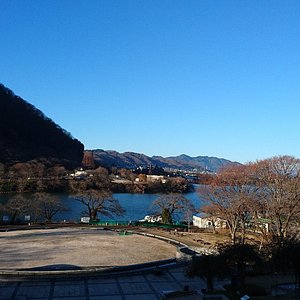 ラブホテル巡り。神奈川県相模原市。HOTEL【パールホテル】と津久井湖＼⁠(⁠^⁠o⁠^⁠)⁠ 2022年11月 -