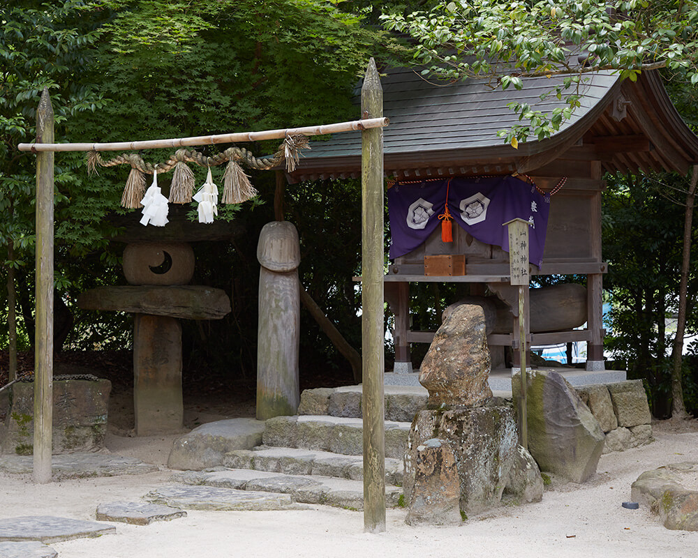 愛知】【珍祭】 白いヴェールに包まれた女性器祭り 大縣神社豊年祭