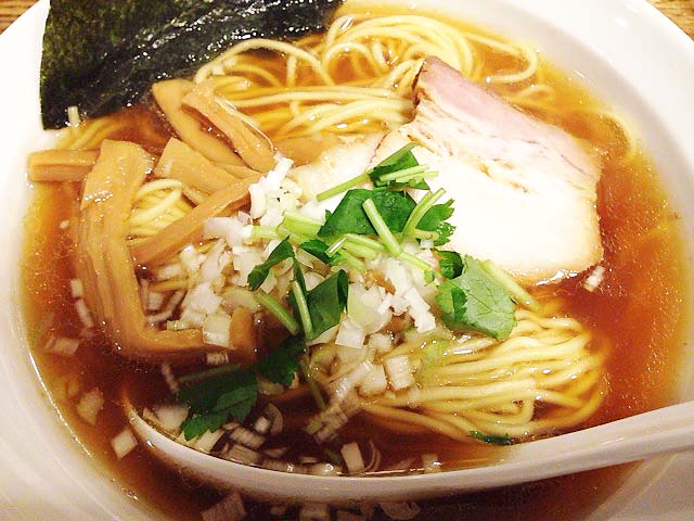 富山ブラックラーメンの魅力と特徴