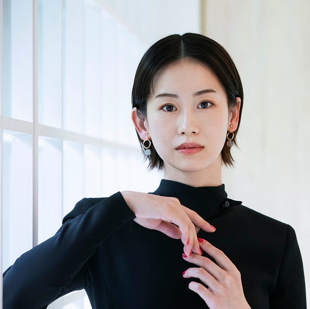 佐々木希３５歳 女優の攻めた黒私服 透け感の黒網レースにドキッ「透けめちゃ可愛い」「チラ最高」/芸能/デイリースポーツ online