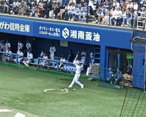 横浜・山崎、頭部死球も好機演出打「先頭の役割を」 - 夏の甲子園 : 日刊スポーツ