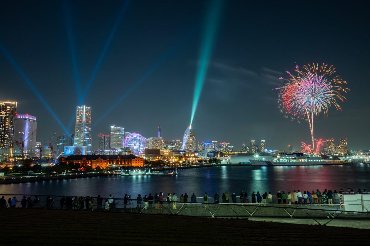 横浜スパークリングトワイライト2024（横浜市中区）の日程・開催情報 - 花火大会2024 - ウォーカープラス