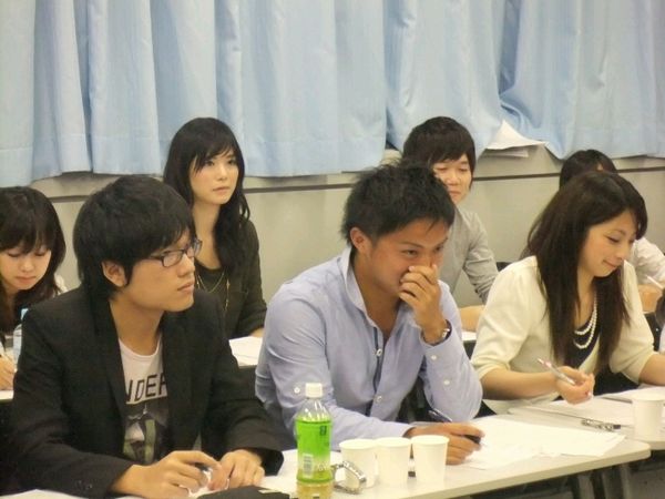 AV男爵しみけん в X: „本日、中央大学