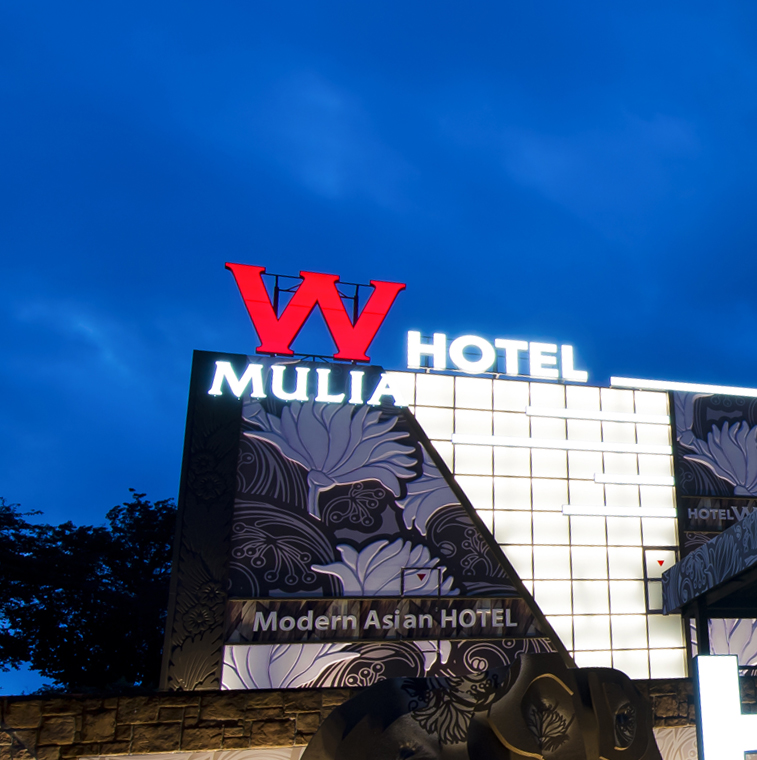 ハッピーホテル｜HOTEL W-MULIA (ダブリュームリア)｜サウナでドライに整う！【ロウリュ＆アロマで刺激と癒しを】