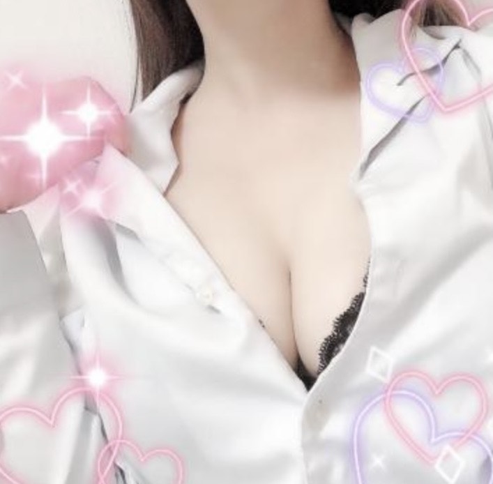 VR】都内一のセクキャバ街『池袋』屈指の【巨乳専門店】！！「Peach  Boobs（ピーチブーブス）」常時おさわりOKおっパブ！裏オプ黙認とネットで話題の人気店で花びら回転！抜きまくりヤリまくりの生本番！ - 