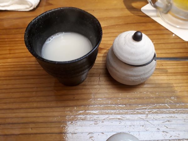 神戸牛 鍋料理 すみれ茶屋