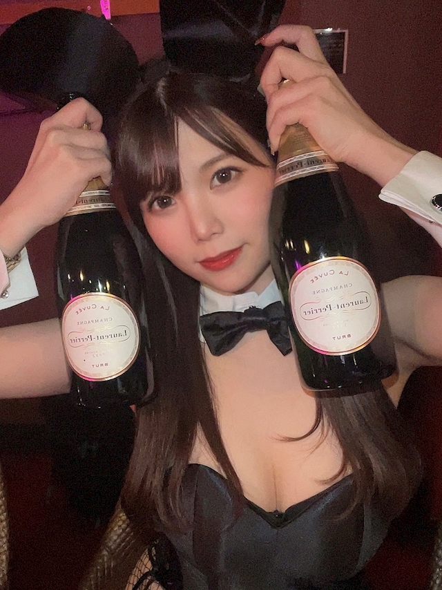 Canan🐰日本一バニーちゃんと飲めるガールズー (@girlsbar_canan) • Instagram photos