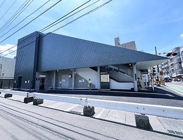 南武線 稲田堤駅の新しい駅舎を撮る (川崎市多摩区) -