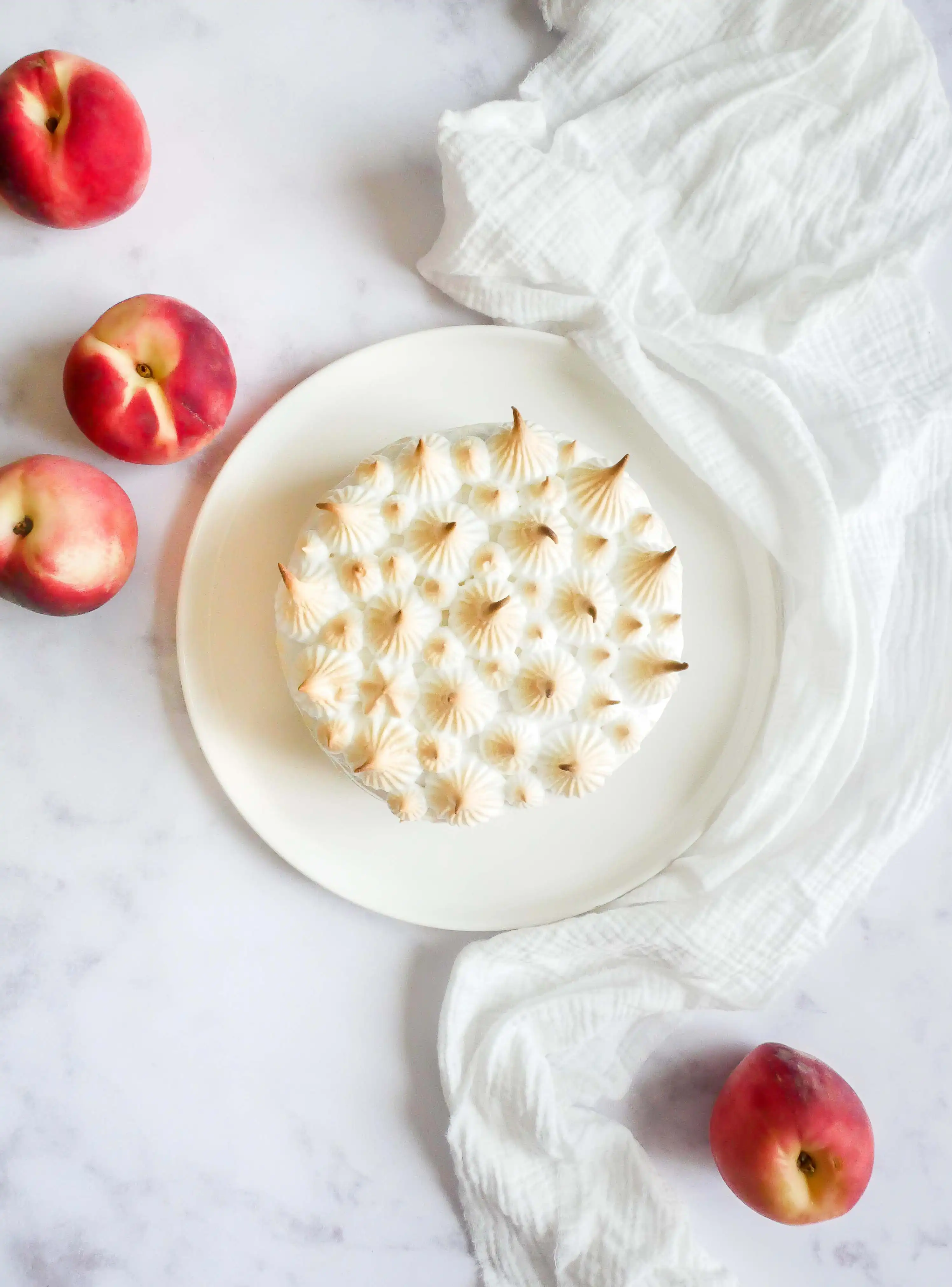 Le gâteau pêcher mignon