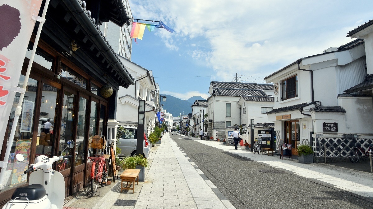 松本の夏を彩る「松本ぼんぼん」 熱気に包まれる城下町、踊り披露 - 松本経済新聞