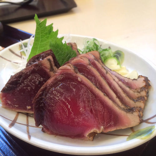 【佐賀駅グルメ】透明すぎる呼子いか！ さかなや道場｜必ず寄りたい駅うどん 製麺所直営 寅ちゃんうどん ｜ないパフェはない?!