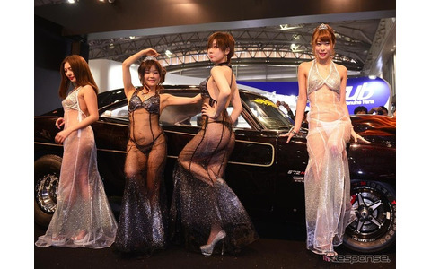 東京ゲームショウにみるコンパニオンの衣装の変化 “ヘソ出し”など露出は減りカジュアルに（写真7） |