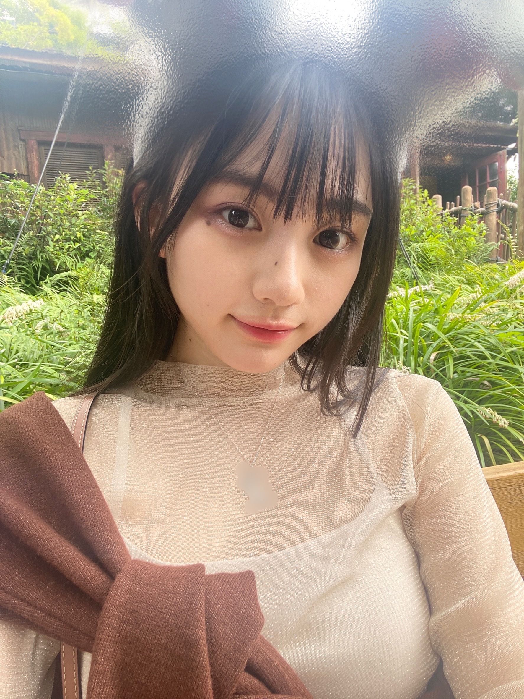 乃木坂46川崎桜、透明感溢れるワンピース姿で「アップトゥボーイ」初表紙 伊藤理々杏＆弓木奈於も登場 (2024年12月16日) - エキサイトニュース