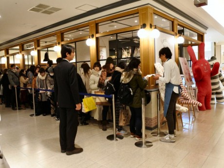 画像3 / 4＞クラフトホリックのコラボカフェが梅田に登場！｜ウォーカープラス