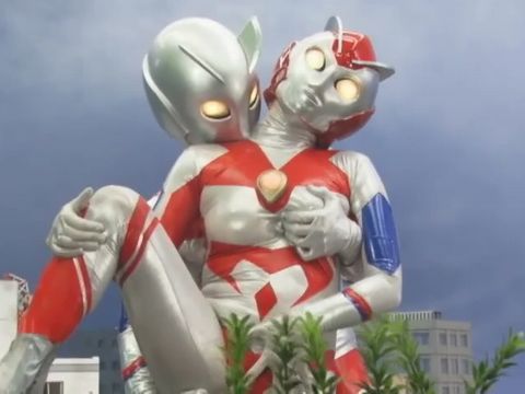 ウルトラマンのAV - AVソムリエの特定メモ