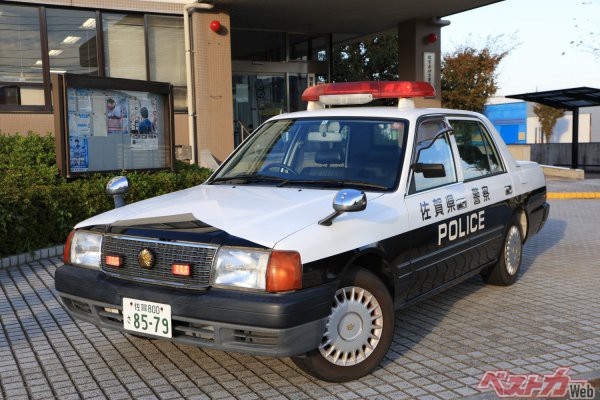 タクシー」の皮を被ったオオカミ！ 往年の走り屋感涙の「コンフォートGT-Z」が過激すぎた | AUTO MESSE