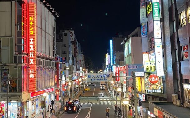 新宿百人町(新大久保)のラブホテル街にいる立ちんぼを調査しに行く | 東京変態ガイド