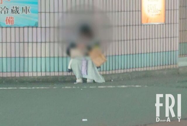 推し」ホストに金も体も捧げる客待ち女性たち カオス化する東京・歌舞伎町の今 深層 歌舞伎町 -