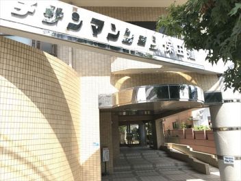 林の中の４枚屋根】 設計 仲建築設計スタジオ 構造 坪井宏嗣構造設計事務所