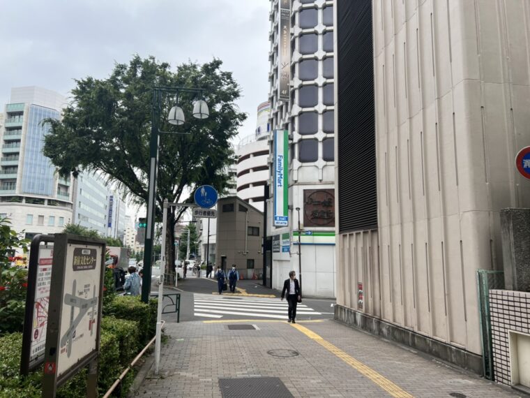 駅の構内図】新宿三丁目駅のわかりやすい構内案内図の画像と出口 | カフェ巡りとライブ参戦日記