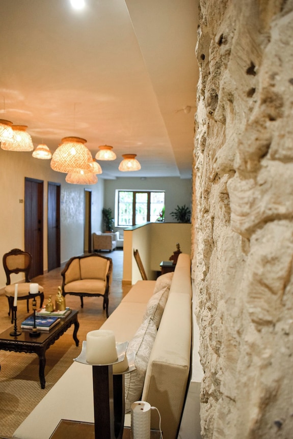 Noa Boutique Hotel: